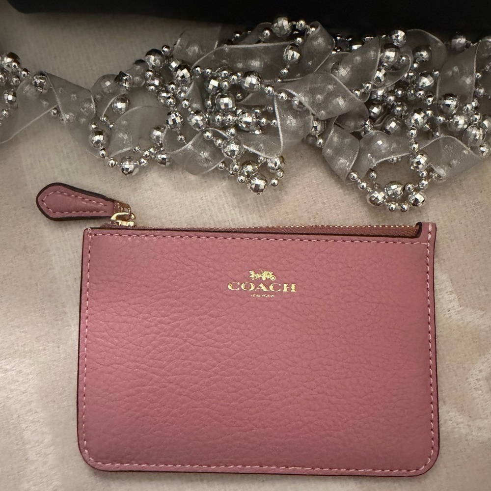 COACH 🌸 Polished Pebble Leather Zip Card Case - Picture 2 of 7